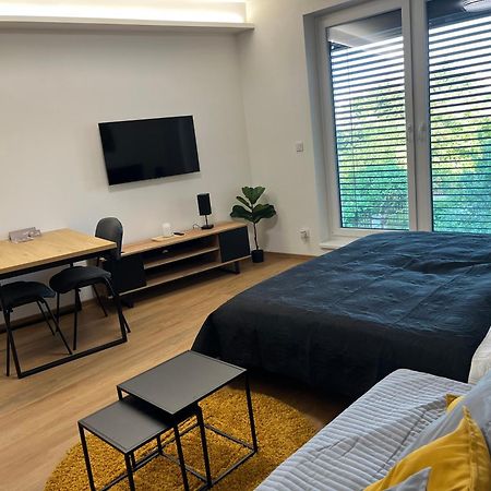 Apartmany Kyjov กิโยฟ ภายนอก รูปภาพ