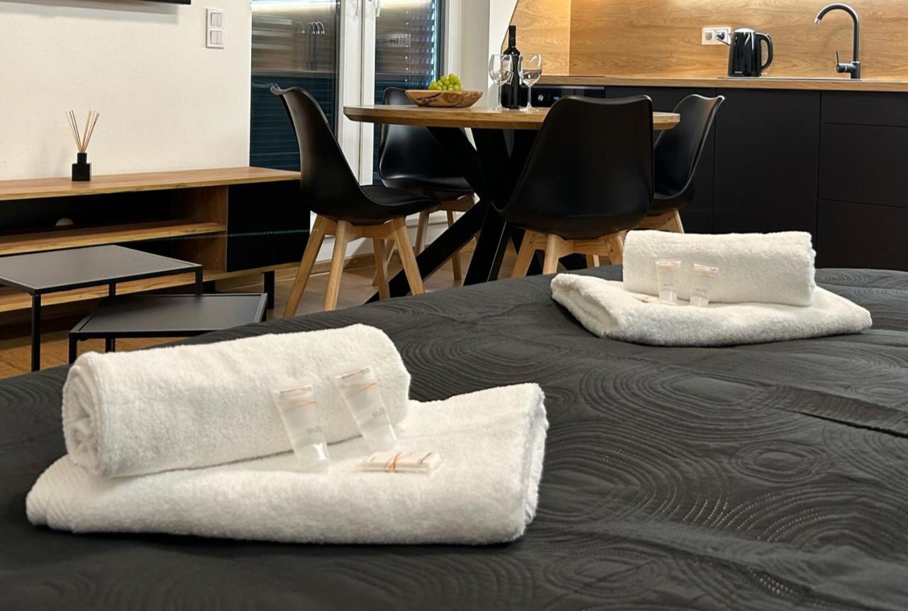 Apartmany Kyjov กิโยฟ ภายนอก รูปภาพ