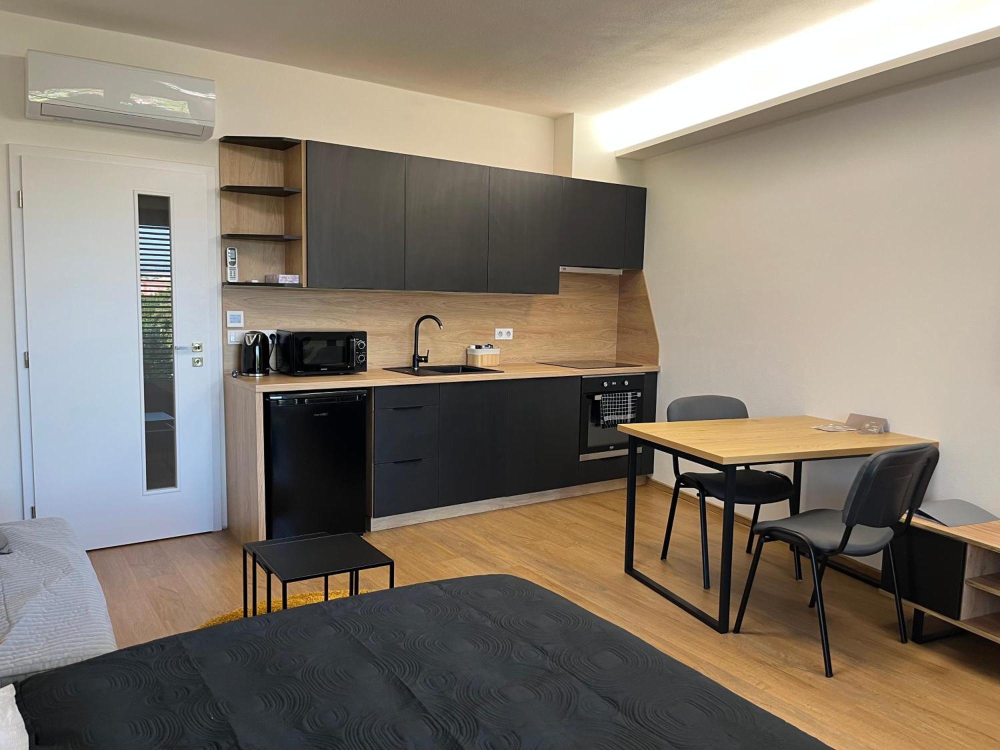 Apartmany Kyjov กิโยฟ ภายนอก รูปภาพ